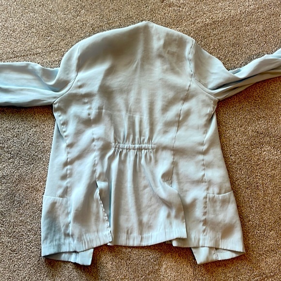 Lauren Conrad light blue blazer with sleeve detail - Picture 4 of 5